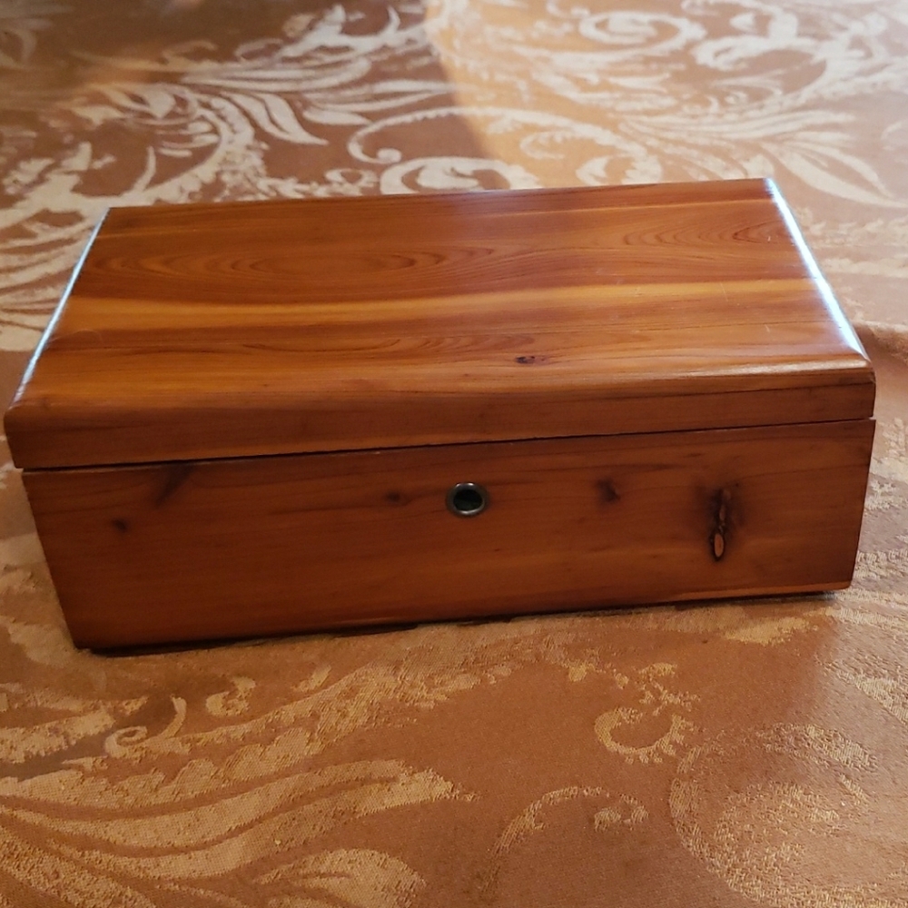 Lane Cedar Chest Salesmans Sample